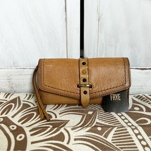 NWT FRYE Alessi Studded Continental Wallet
